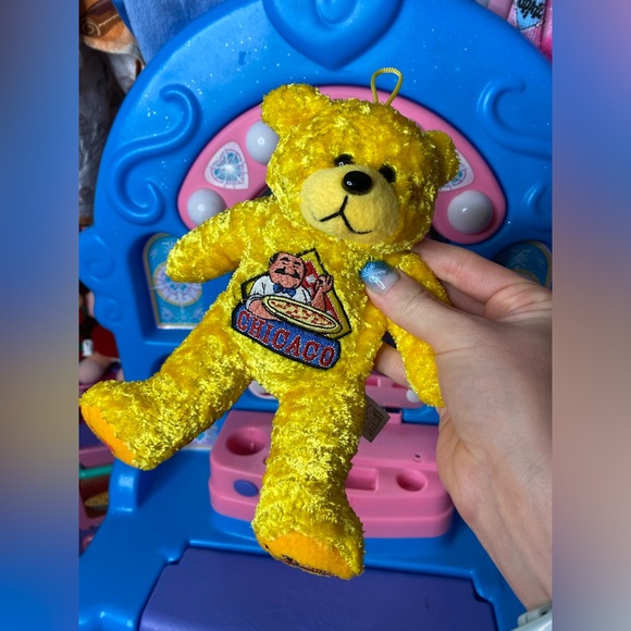 Rare gifted bears yellow Chicago bear plush - Picture 6 of 6